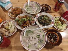 -老方桌烂蹄花川菜馆(九龙坡店)