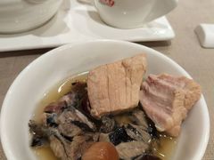 海椰皇炖乌鸡-尚一汤·粤菜海鲜(环球港店)