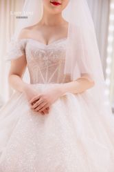 -Lady  Jane高端婚纱礼服馆