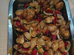 -喝丢一只鞋海鲜烧烤(市场店)