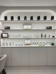 -JNK皮肤管理中心