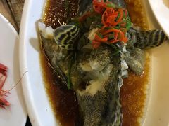 -庆余生平价生猛海鲜(海棠湾林旺夜市店)