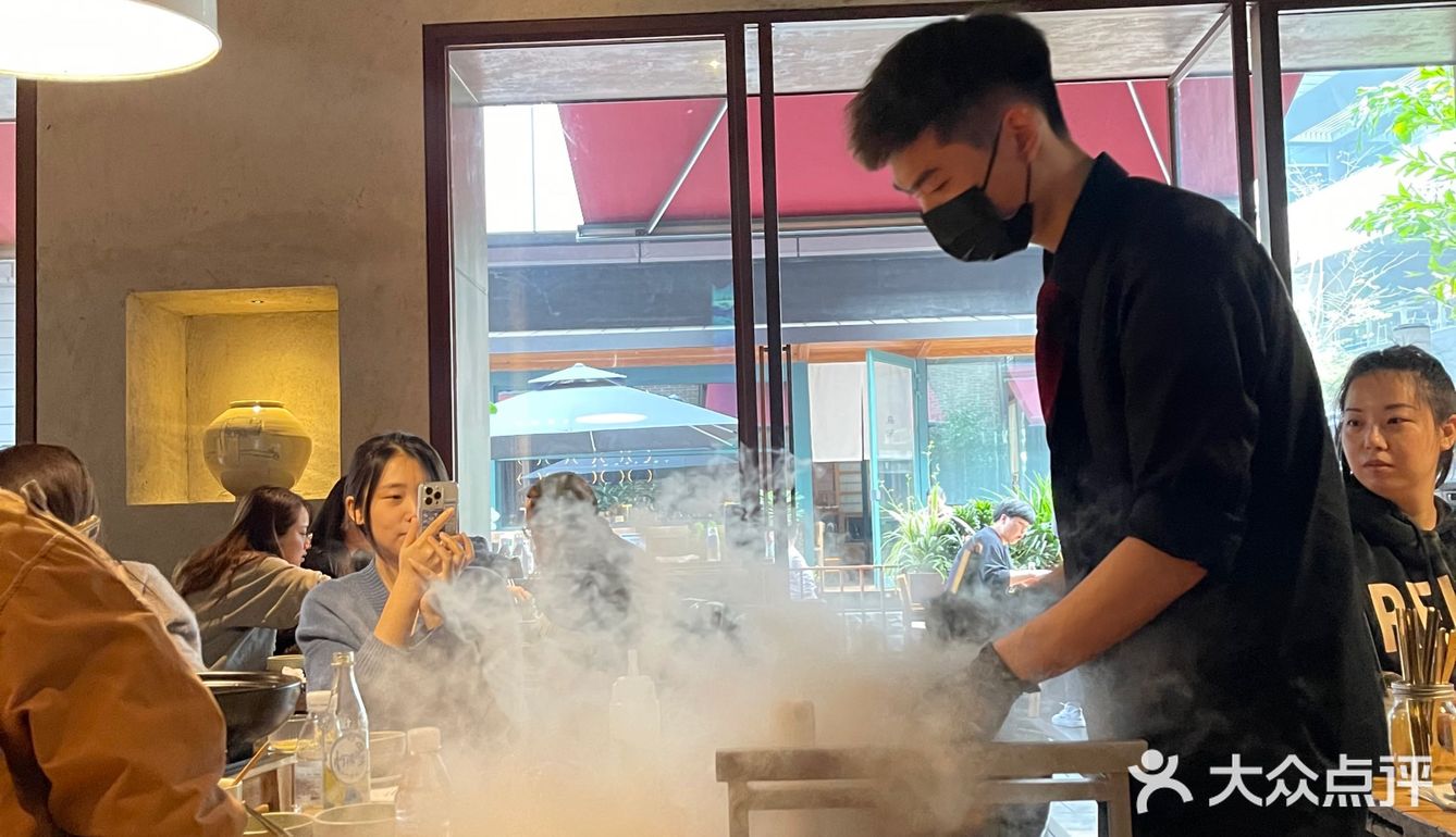 吃到一家好吃的韩国料理店，等待⌛️是值得的～