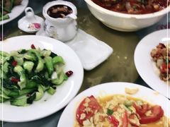 -青海特色美食小炒炕锅牦牛肉火锅