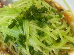 葱油莴笋丝-三台山庄中餐厅