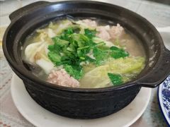砂锅白菜丸子-北大地皖峰饭馆