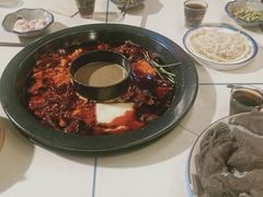 -爱你您·自家鱼塘·活水喷泉鱼火锅(八里店)