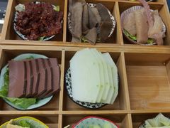 -娜姐鲜牛肉串串火锅(藏龙岛店)