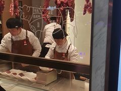 -左庭右院鲜牛肉火锅(浦江欢乐颂店)