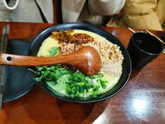 稀豆粉米线-麒麟风烤牛肉·云南烧烤小排档(丹凤街店)
