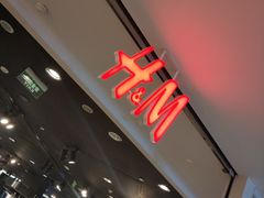 -H&M(鹏欣水游城店)