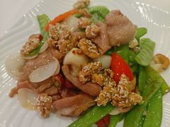 琥珀百合炒羊肉-新兴家喻酒家·羊城名宴(昌岗店)