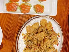 三文鱼腩香芒沙拉-老刘私厨猪脚饭