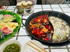 -朱光玉火锅馆(青岛凯德店)
