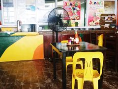-Jonah's Fruit Shake & Snack Bar