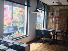 -荷风细雨·中国茶宴(碧云店)