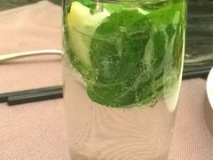 -东方红海鲜百汇(国际大厦店)