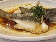 清蒸鲈鱼-畔山酒店中餐厅