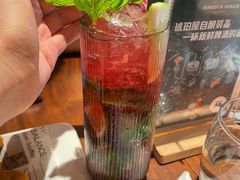 鸡尾酒-Ambra Haus琥珀屋精酿餐厅(宝山店)