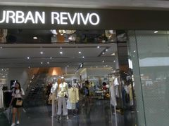 -URBAN REVIVO(济南世茂广场店)