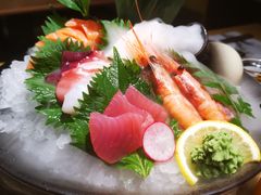 -枝魯枝魯自助料理