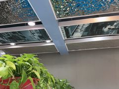 -小红鲸·海鲜餐厅(轸大路店)