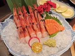 -铭牛烧肉·和牛海鲜自助(高新月牙湖店)