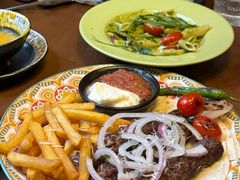 -Uncle Kosto科斯托·中东菜