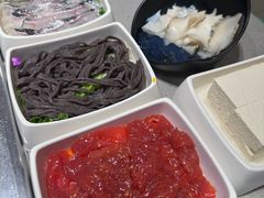 -海底捞火锅(高新万达店)