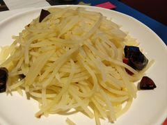 -粉墨特色菜·烧烤音乐酒馆