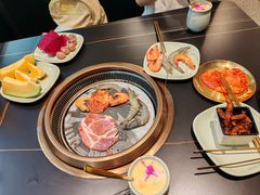 -梨花甄选自助烤肉(小寨原力场店)