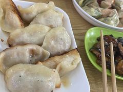 -珊珊小笼馆(仙霞路店)