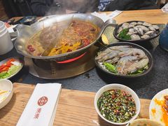 -湊湊火锅·茶憩(上海合生汇店)