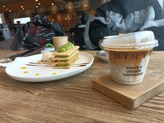 抹茶拿破仑-Vanilla Specialty Coffee(八大关店)