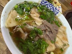 -赵氏牛肉罩火烧