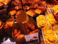 -巴黎贝甜(大宁国际商业广场店)