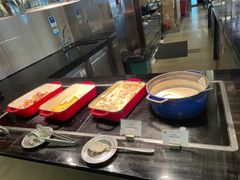 -圣丰索菲特·2 On 988 Café 自助餐厅