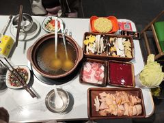 -菌小白·野生菌火锅(时尚天河店)