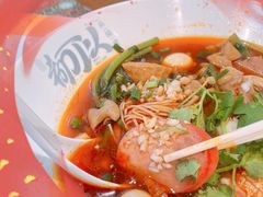 -大食代美食广场(上海中心店)