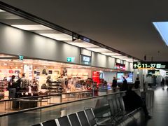 -维也纳国际机场