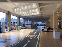 -王府井奥莱临潼小镇(临潼店)