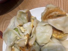 -三好食堂(煎饺·馄饨·肉饼米线·盛世广场店)