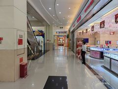 -鸿通城购物中心