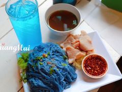 -蝶豆花蓝面条