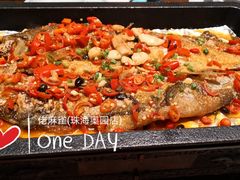 平锅野生翘鱼-佬麻雀·新湘菜(珠海金发购物中心店)