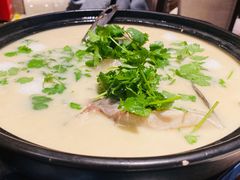 -通安客栈中餐厅·何家小馆