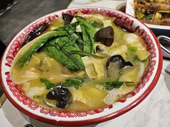 麻辣烫-小金牛海鲜烧烤