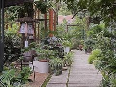 -谷咖啡·鲜花绿植花园餐厅