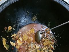 -曹丞相·地锅鸡·地锅鱼(武林店)