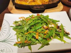 -云海肴·汽锅鸡·云南菜(天山百盛优客店)